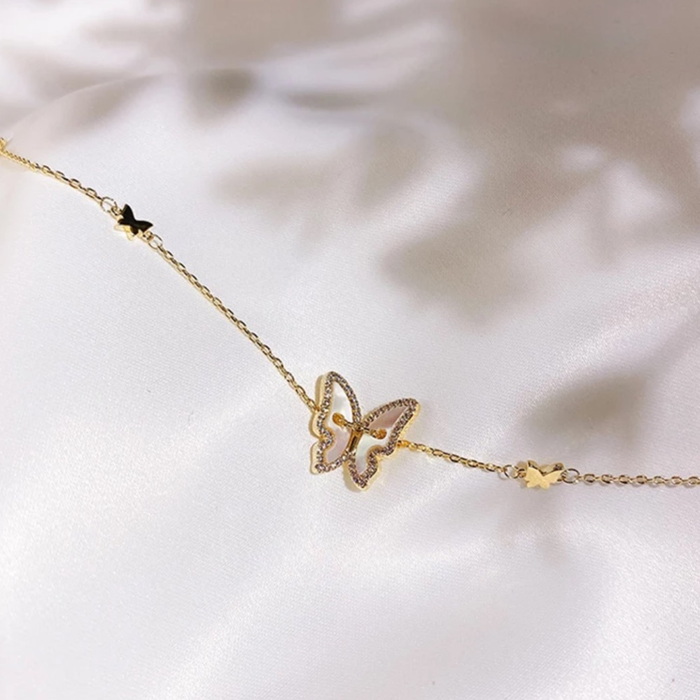 NEW 18K GOLD CLAVICLE NECKLACE, NICE NECKLACE, CUTE NECKLACE - Picture 5 of 7